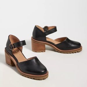 NWOB-Seychelles Lock and Key Mary Jane Heels. Size 8.5